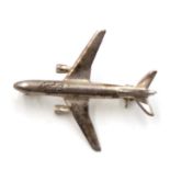 Brosche in Form eine Flugzeuges, 835er Silber,  MBB, 3 x 2,5cm, 3,6gr.