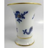 Trichtervase "Meissen" blauer Drache,1.Wahl, H-14 cm, D-