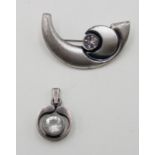 2x Silberschmuck - 1x Brosche und 1x Anhänger je mit klarem Stein aus 925 Silber ,