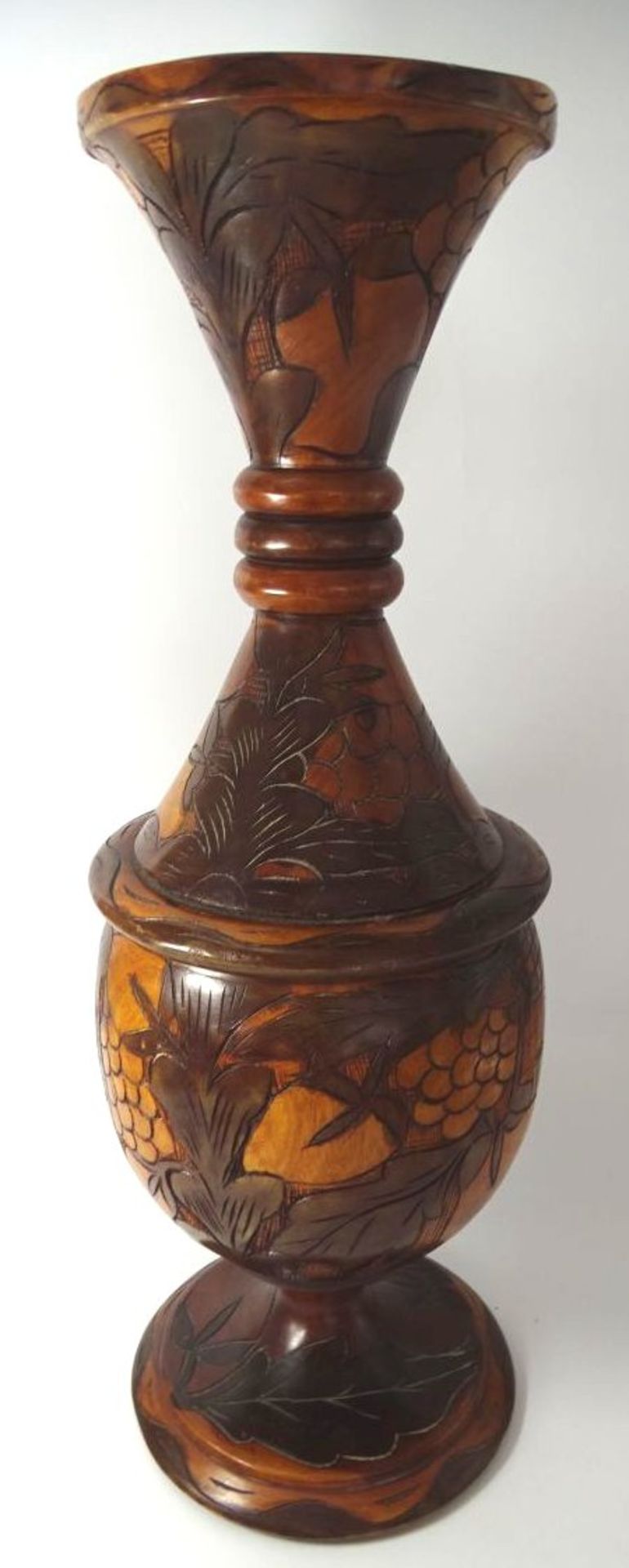 hohe intarsierte Holz-Vase, 2 tg. H-56 cm