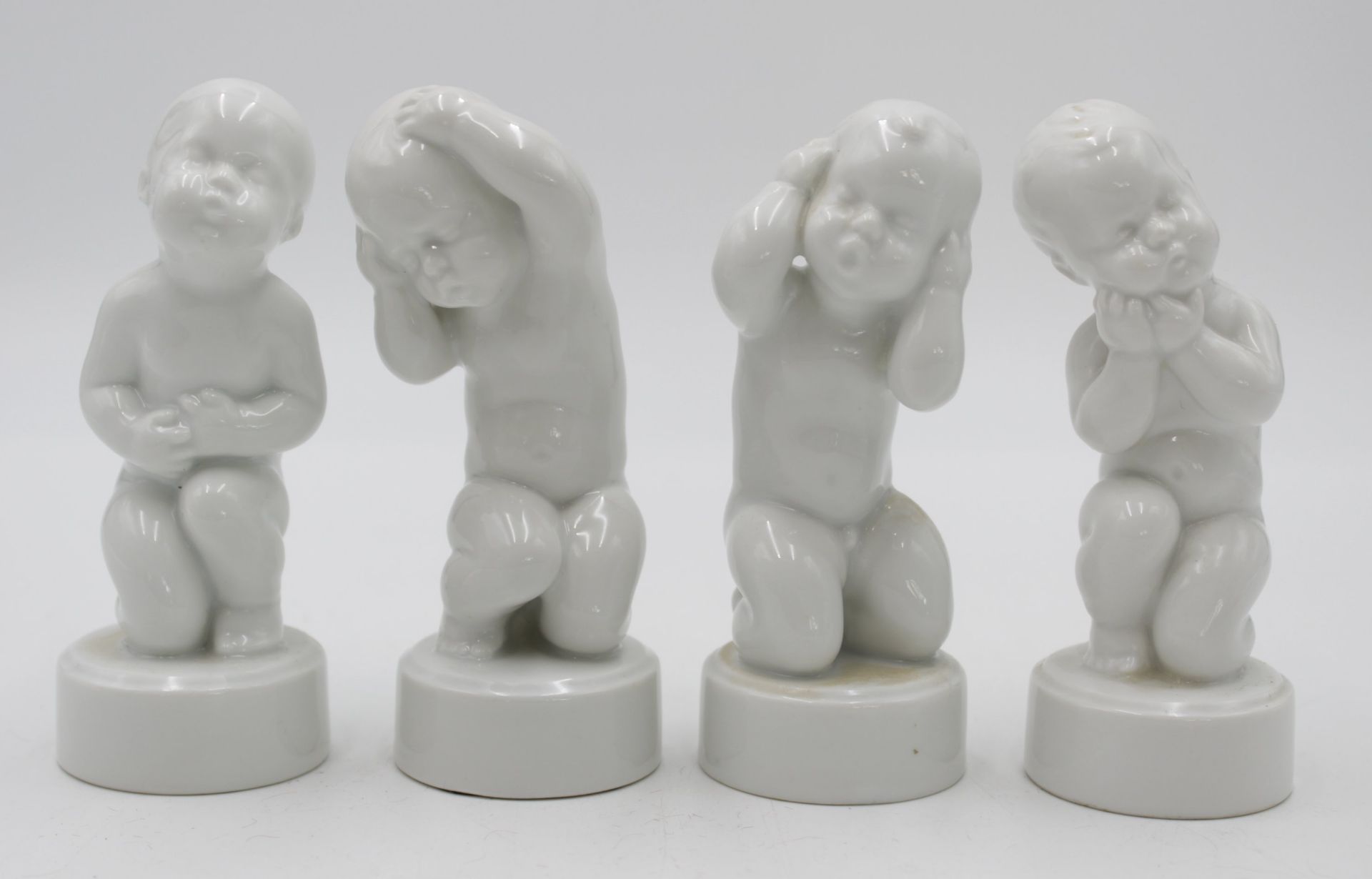 4 Porzellanfiguren,  Bing & Grøndahl , Entw. Svend Lindhart, ca. H-11,5cm