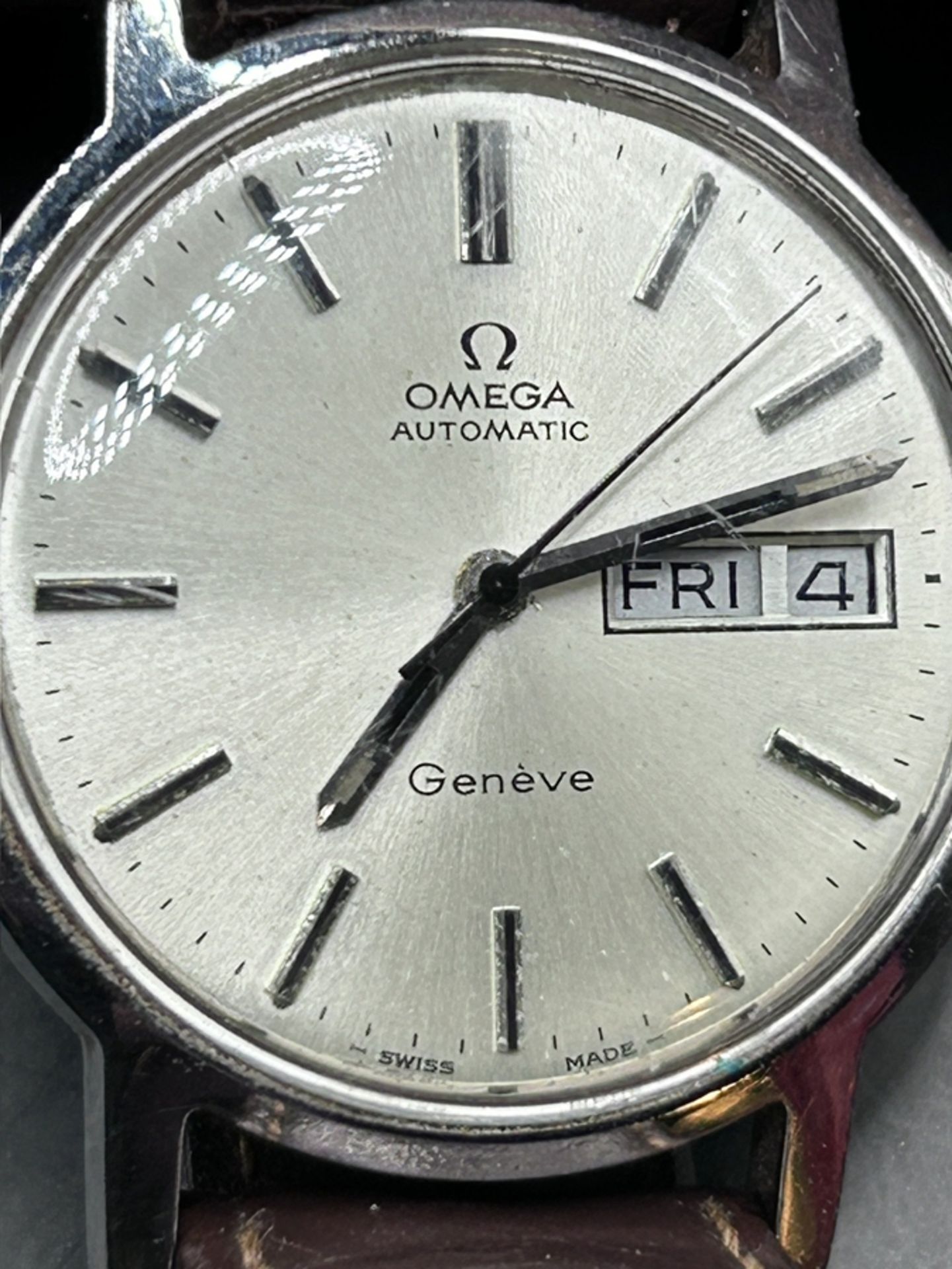 HAU  "Omega" Geneve" Day Date,  automatik, Werk läuft, leichte Tragespuren