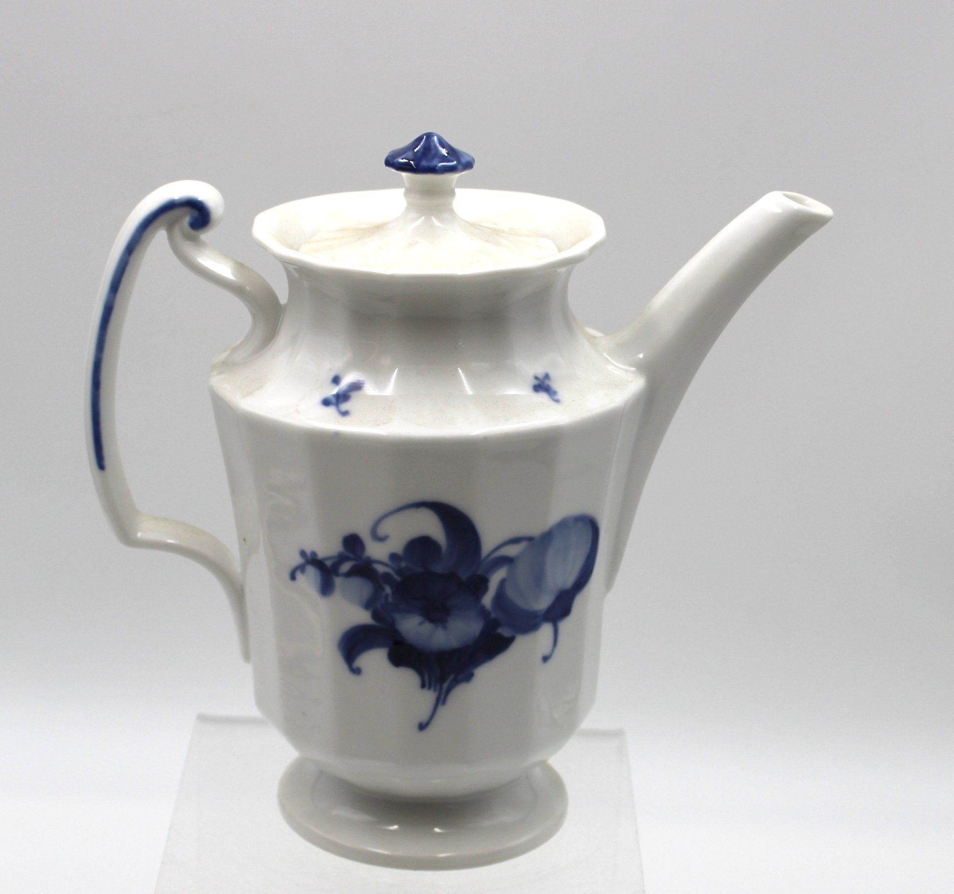 Kaffeekanne, Royal Copenhagen, blaue Blume, ca. H-22cm.