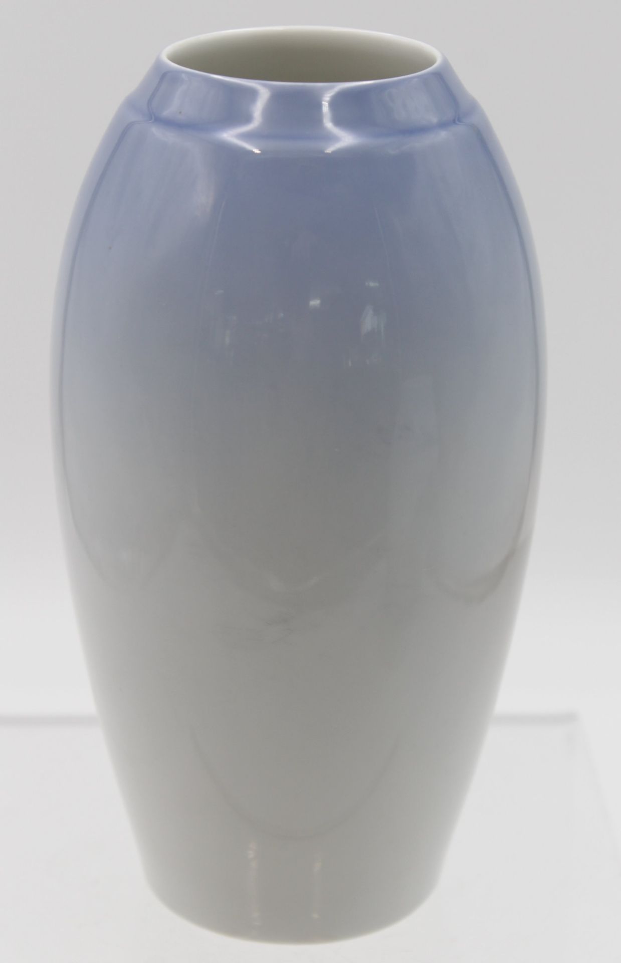 Vase, Bing & Gröndahl, Landschaft mit Mühle, Unterglasur, H-18cm. - Bild 2 aus 3