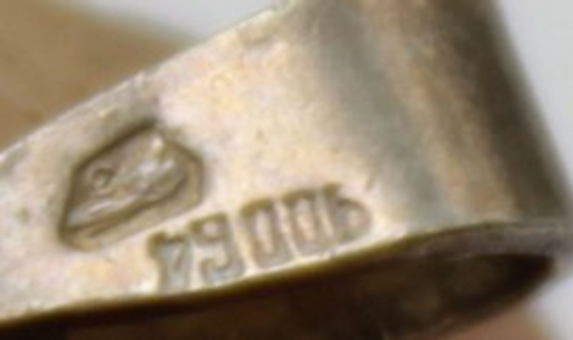 Anhänger, 900er Silber, Granatbesatz, ca. 4,5gr., L-3cm D-2cm. - Image 4 of 4