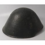 Stahlhelm, wohl NVA DDR, mit Leder-Inlet, Gebrauchsspuren