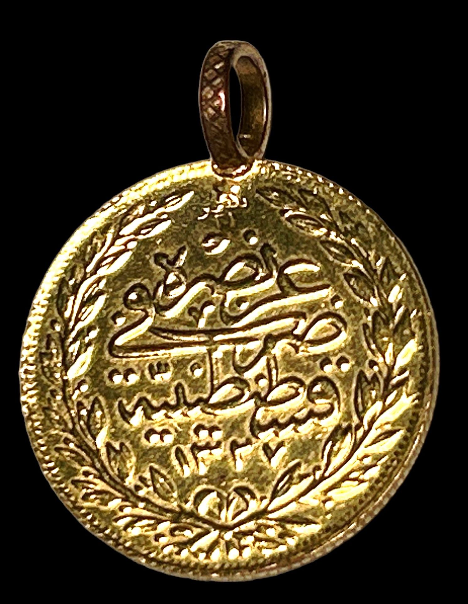 Münzanhänger Gold-916-, 100 Piaster, Türkei, gehenkelt, Öse unechtes Material, zus. 7,4 gr. D-ca. 2