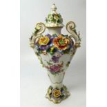 Poupourri Vase mit Blütenbesatz, Bienenkorbmarke, wohl Volkstedt, H-22 cm, einige Blüten mit Chips