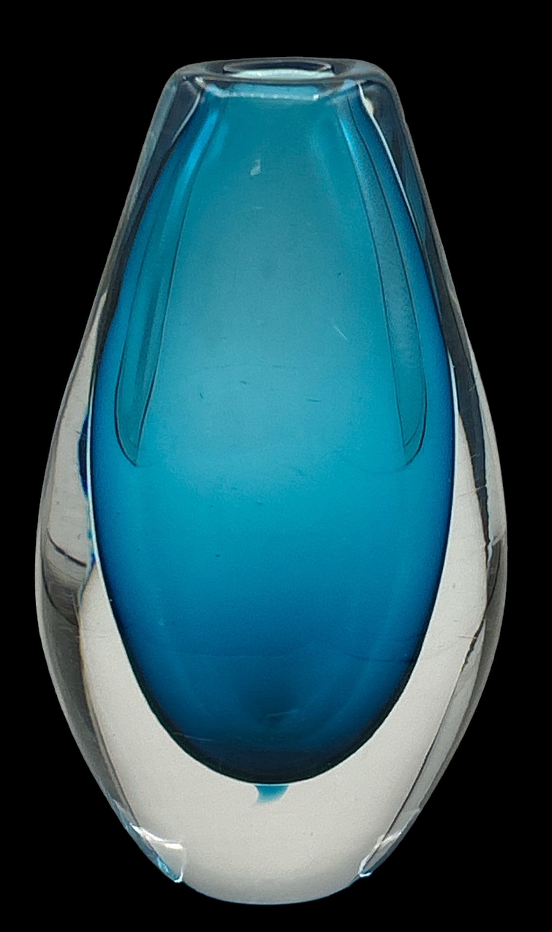 schwere ovoide blau/klare Murano-Vase, H-19 cm