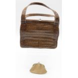 Damenhandtasche, Krokoleder, älter, Gebrauchsspuren, ca. 20,5 x 23cm.