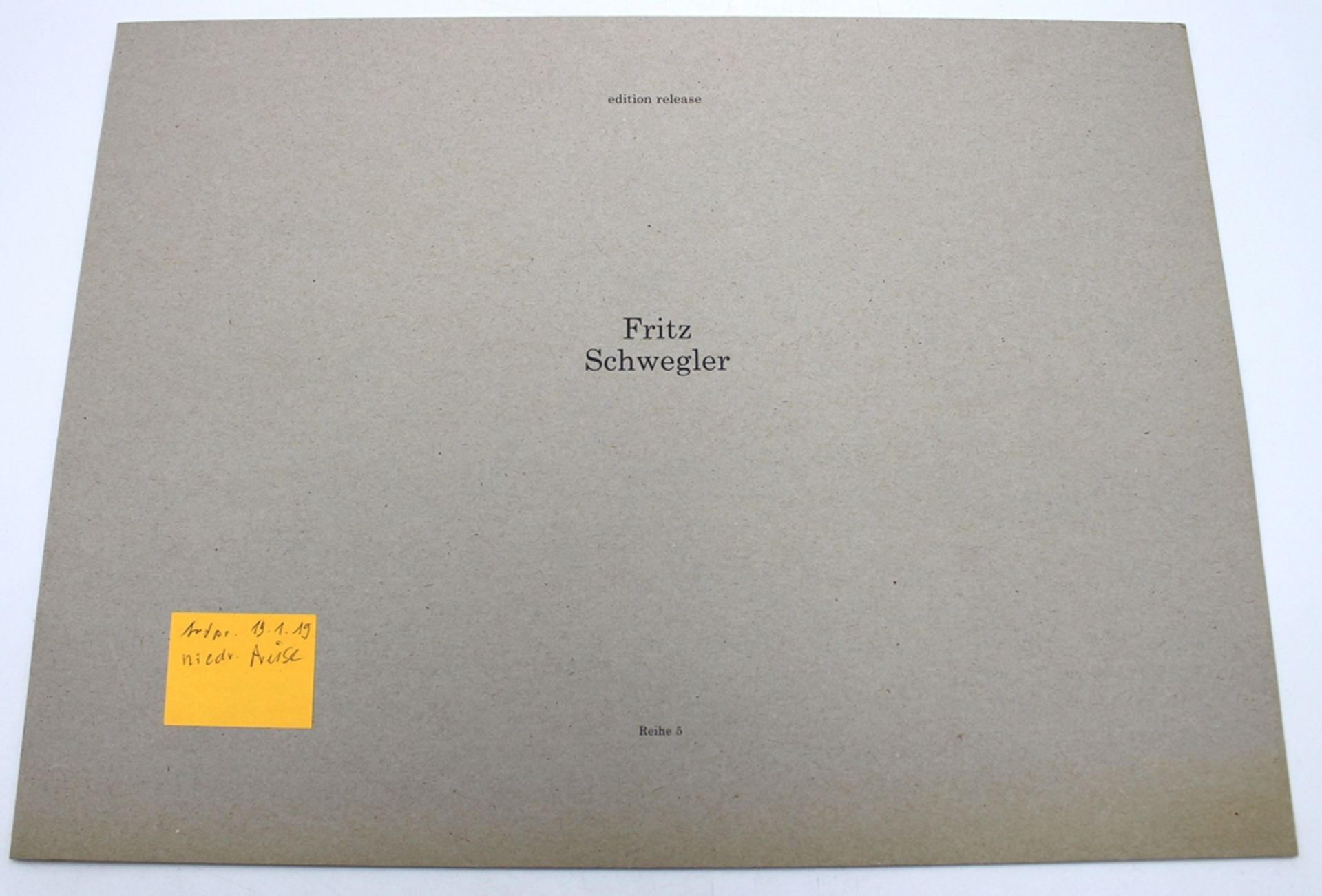 Fritz SCHWEGLER (1935-2014), LAMM, Farblitho, Nr. 44/150, ungerahmt, BG 29,7 x 42cm.