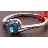 Weissgoldring-750- mit blauen Stein, (Aquamarine?`), Diamantenschliff, RG 55, 2,2 gr.