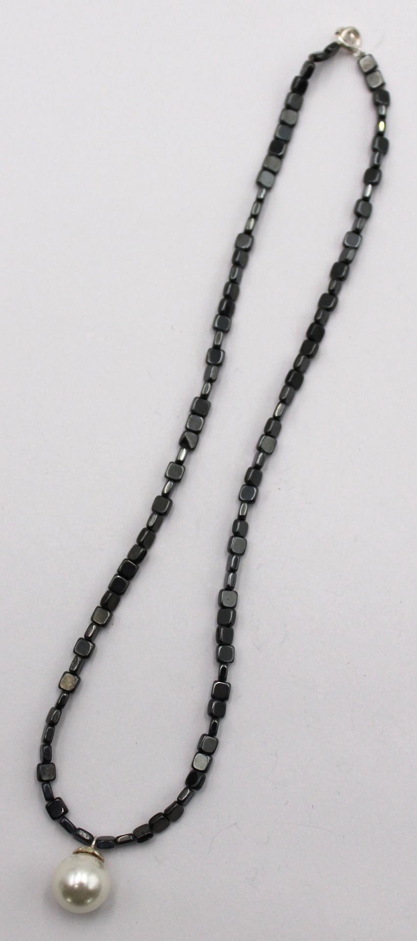 Hämatit-Halskette mit Perlanhänger, ca. L-41cm