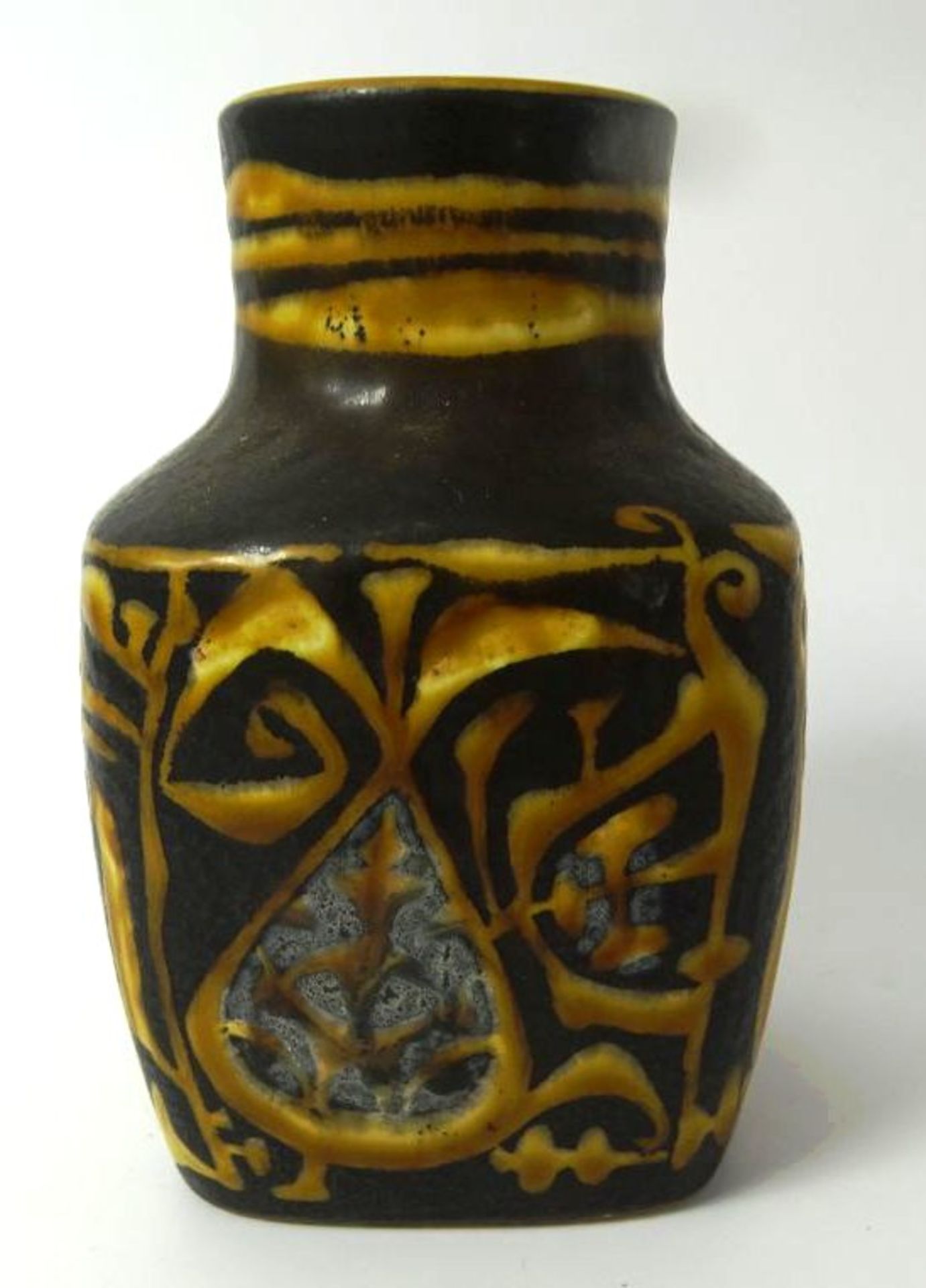kl. braune Vase "Royal Copenhagen, H-11 cm