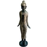 hohe Figur einer Thailänderin, Kunstmasse?, H-95 cm