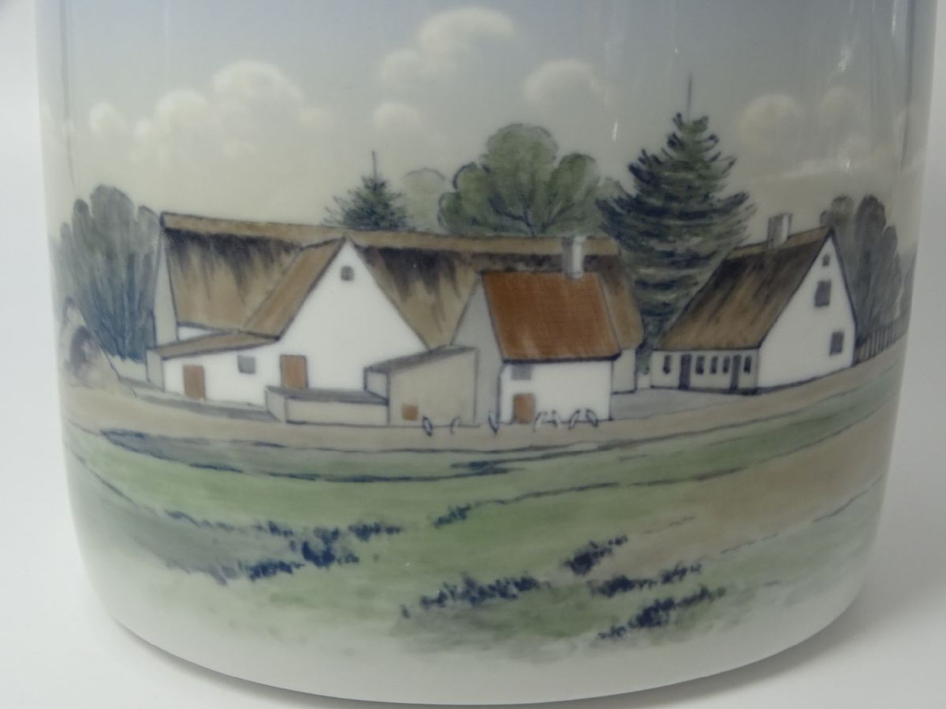 ovoide gr. Vase, bemalt mit Küstenlandschaft "Bing&Gröndahl" H-15 cm, 17x14 cm - Bild 3 aus 6