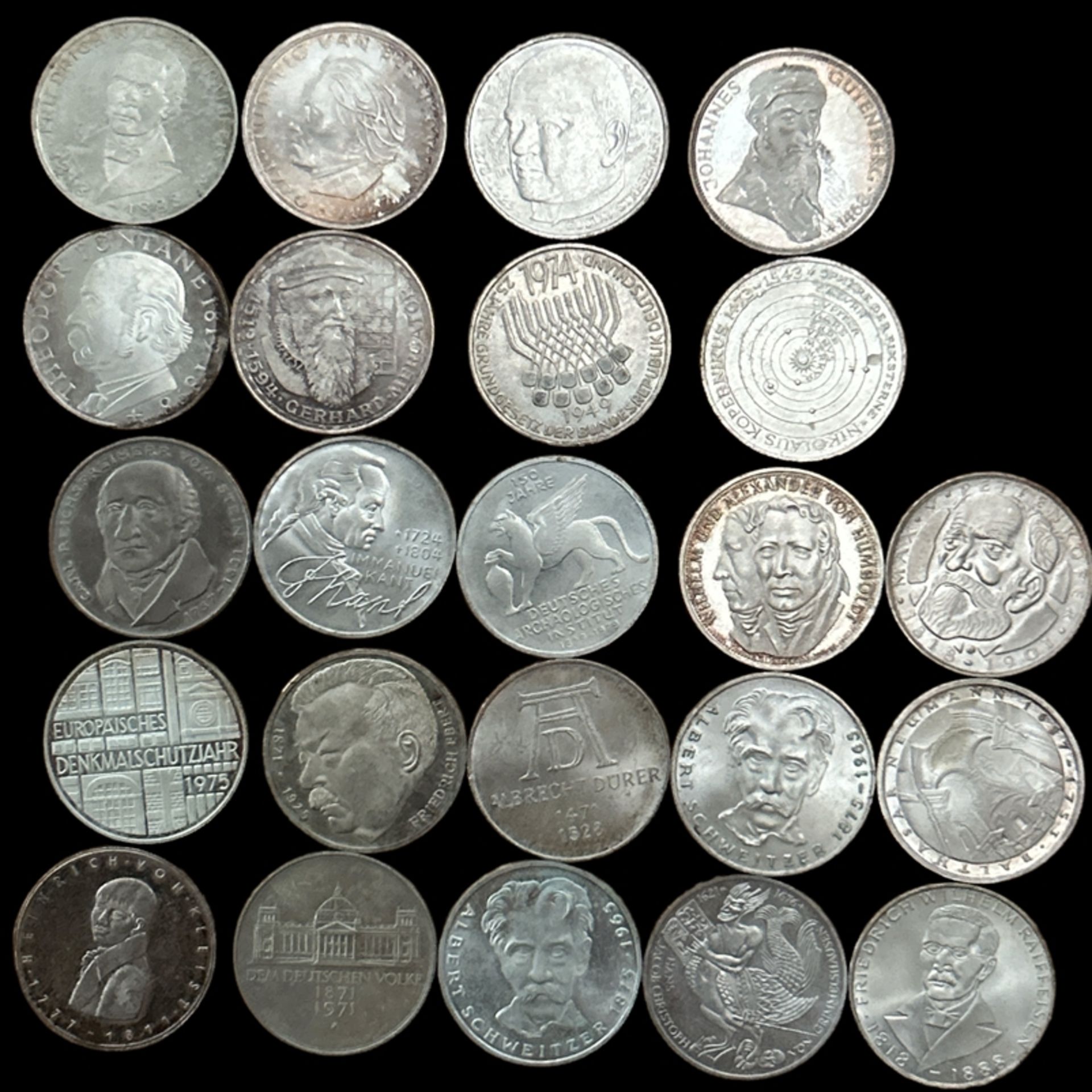 23x div 5 DM Sondermünzen, Silber, ca. 250 gr, Nennwert 62,50 Euro