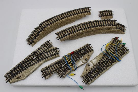 Konvolut Schienen, Märklin, H0, u.a. 3 Weichen