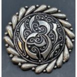 gr. runde Silberbrosche, geprüft, D--5 cm, 11,9 gr