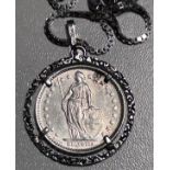 Münzanhänger 1 Franken 1966 an Kette, alles Silber, Krampenfassung, 11 gr