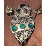 gr. Filigran-Silberbrosche-925- mit 3 gr. Steinen, tw. vergoldet, Ritterschild, ca. 6x4 cm, 10,6 gr