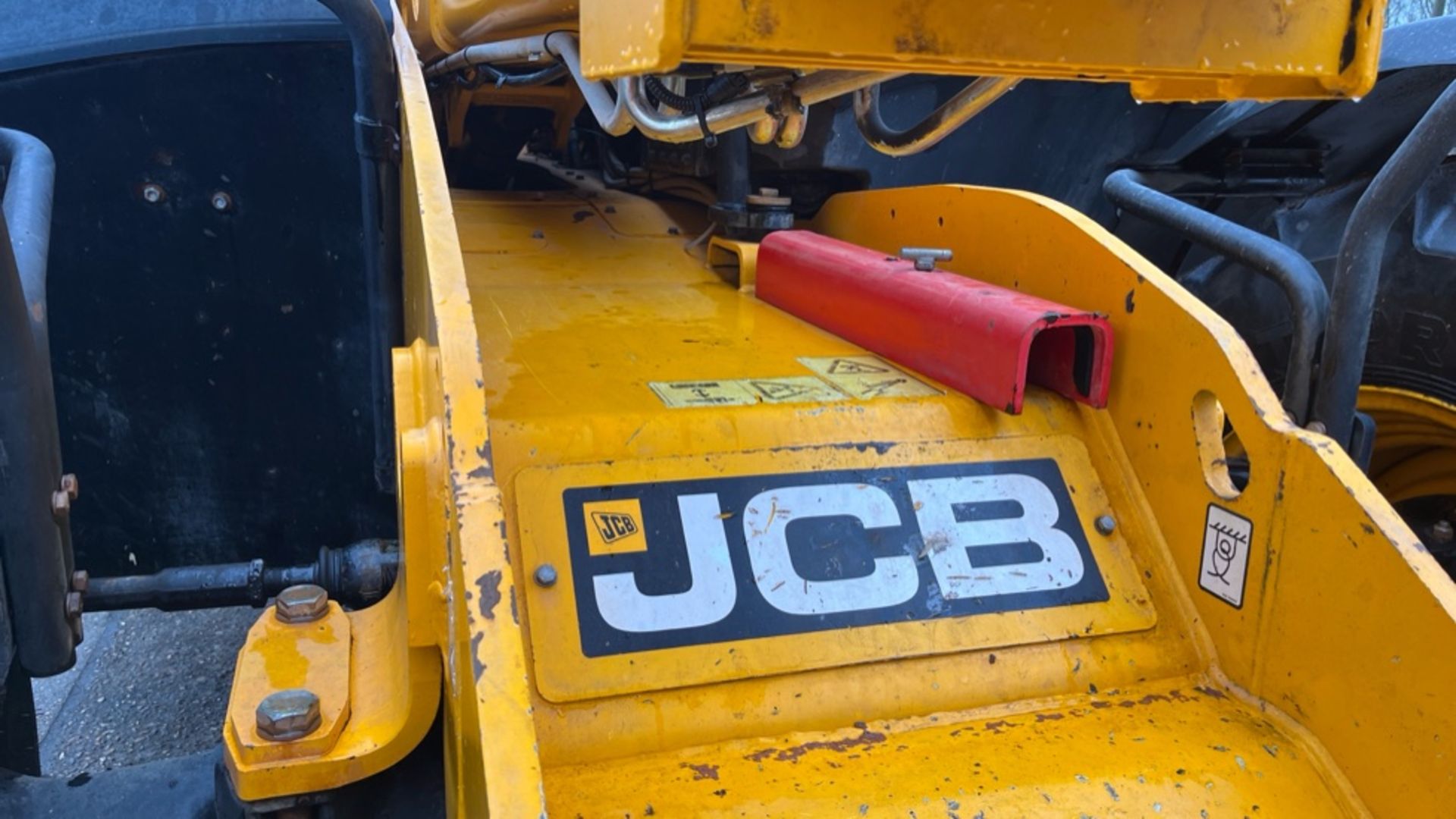 JCB LOADALL 533-105 T4I IIIB Telehandler (Year 2014) - Image 13 of 19