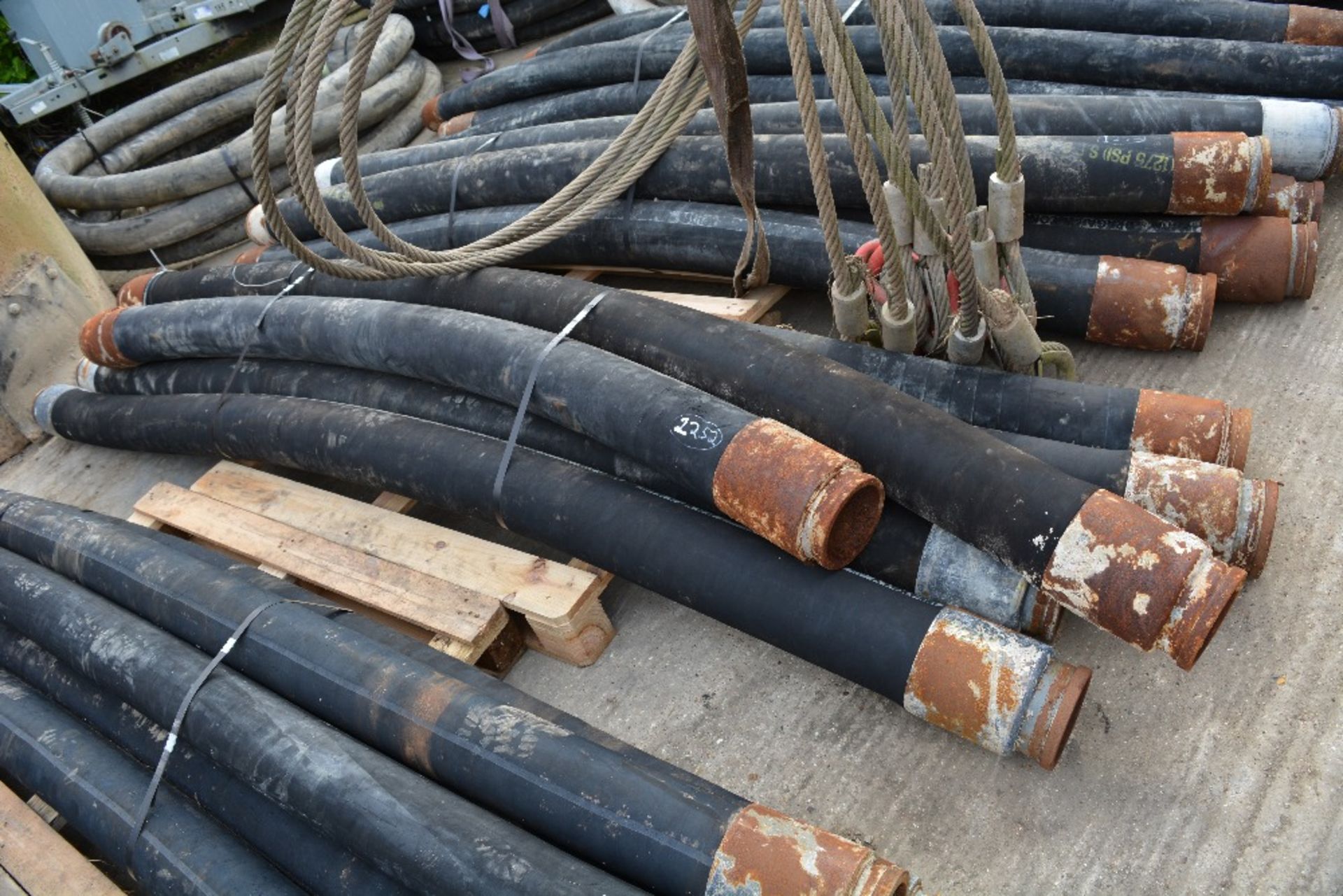 5'' CONCRETE PIPES (6 OF) INCL. 3M LENGTHS (5 OF), 2.4M LENGTH (1 OF), ID: PL-15644, RUISLIP PLANT