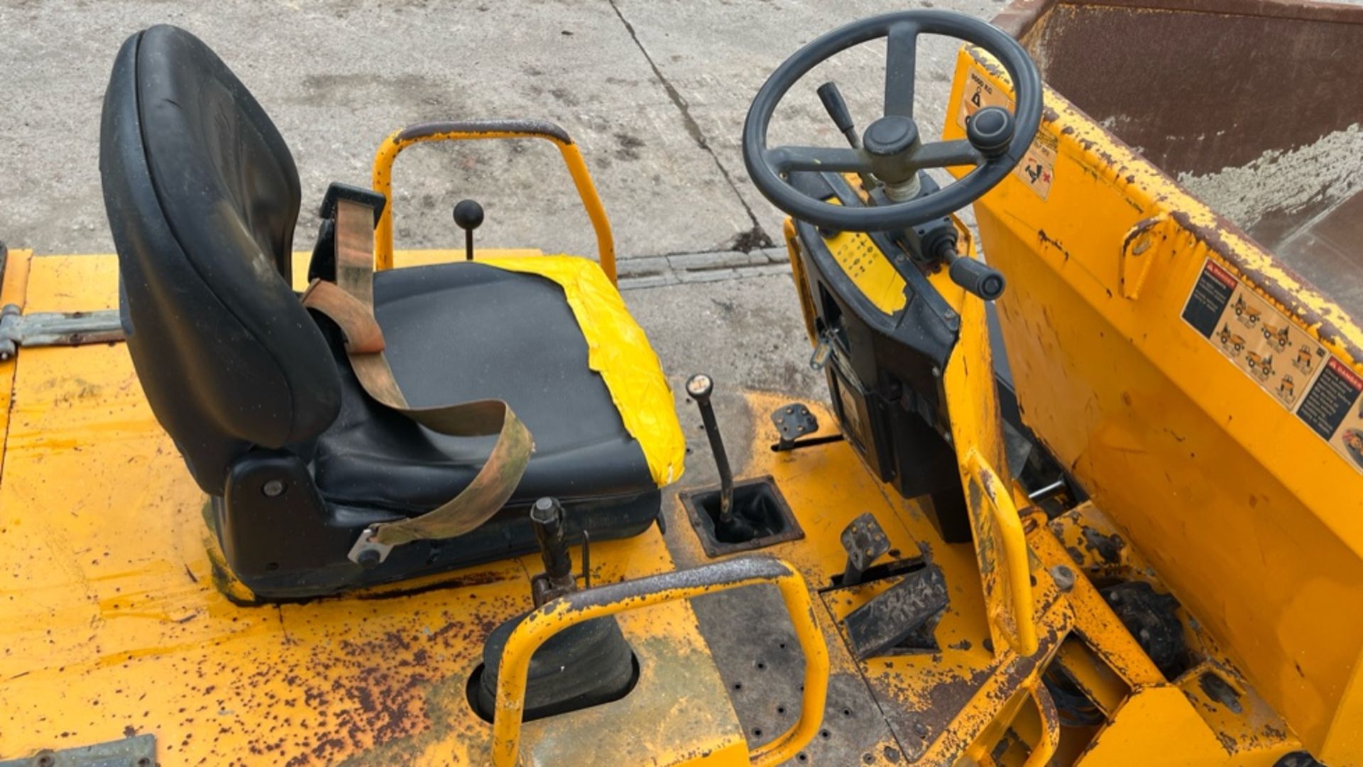 THWAITES 9 TONNE Dumper - Swivel Skip Diesel (YEAR 2011) - Image 5 of 19