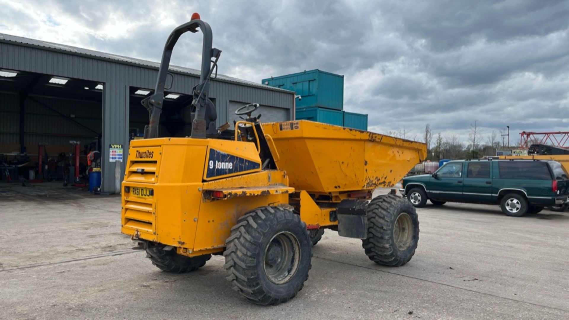 THWAITES 9 TONNE Dumper - Swivel Skip Diesel (YEAR 2011) - Image 4 of 19