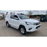 TOYOTA HILUX 2.4 D-4D ICON Pickup Double Cab Diesel Automatic (YEAR 2017)