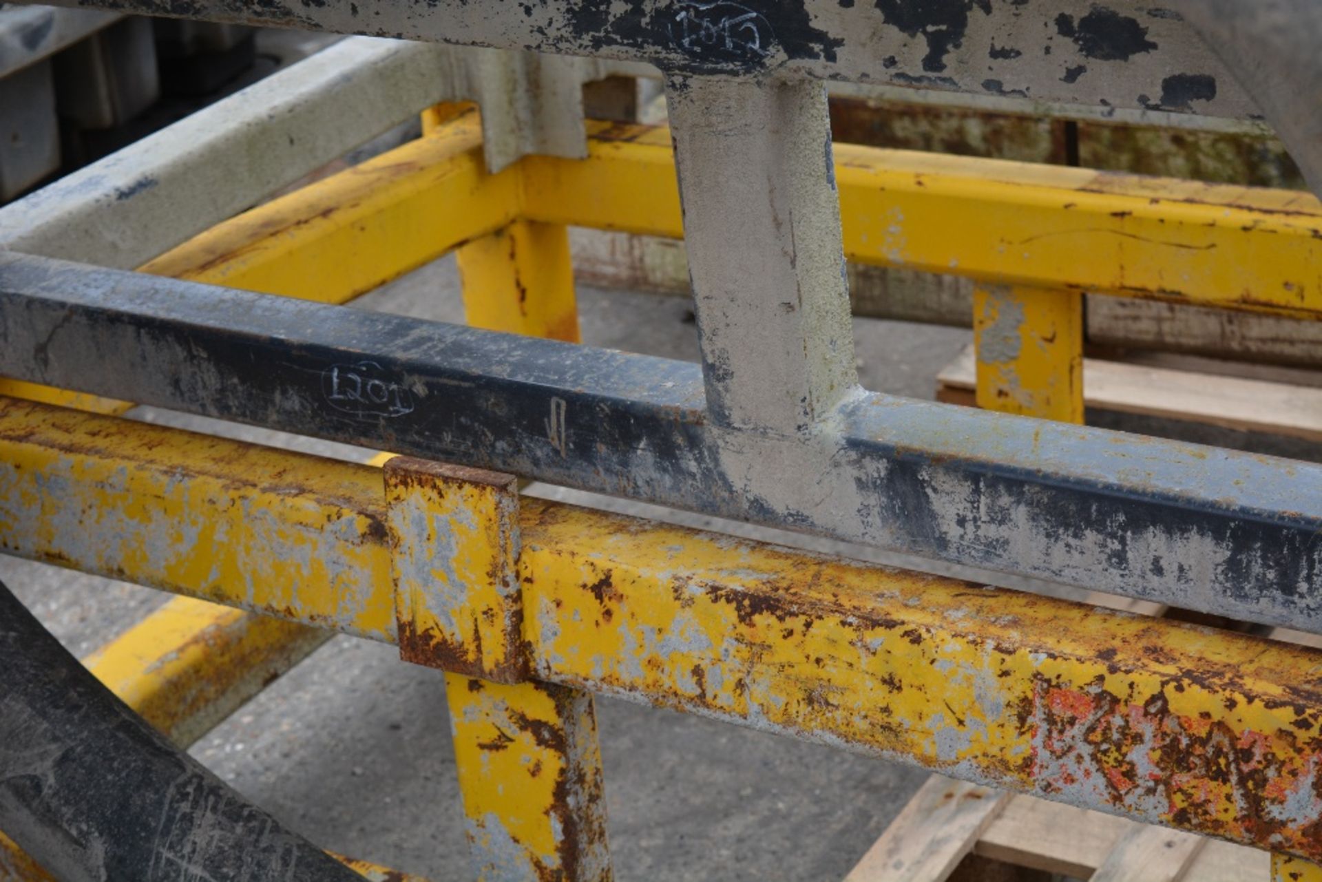 HEAVY DUTY ANGLED BASE TO SUIT AGITATOR BARREL (2 OF), ID: PL-15632, VAUGHAN PLANT HAULAGE LTD. - Image 5 of 5