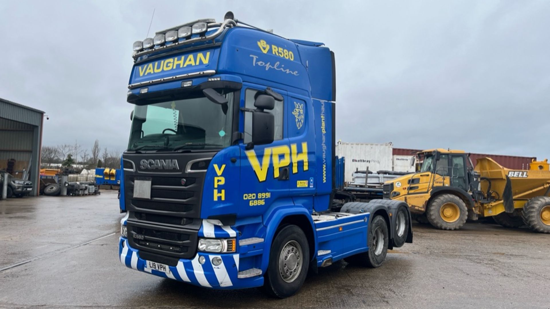 SCANIA R 580 V8 EURO 6 72 TONNE Tractor Unit 6x2 (Year 2018) - Image 2 of 28