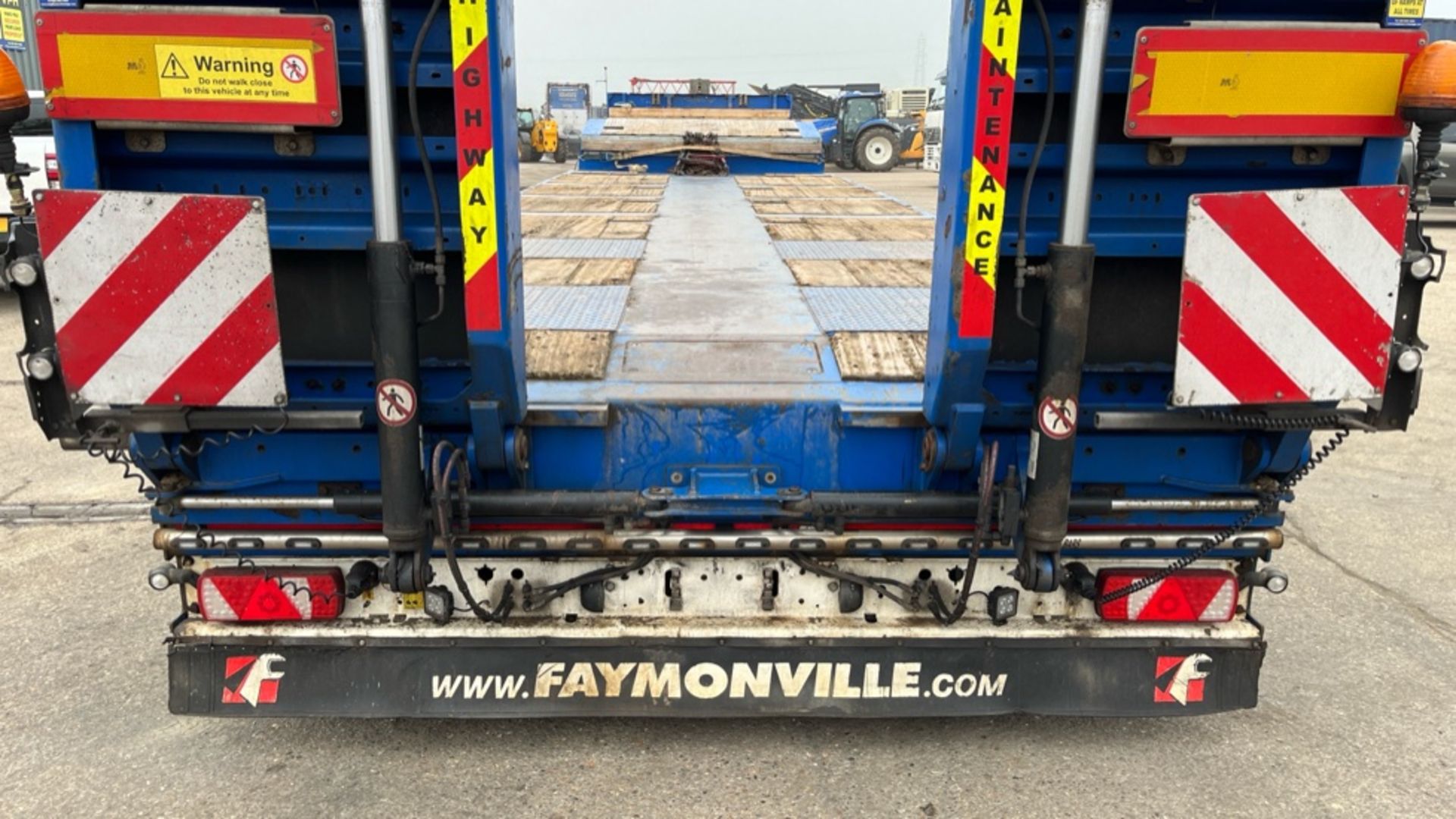 FAYMONVILLE MULTIMAX - EXTENDABLE SEMI LOW LOADER Trailer (Year 2019) - Image 11 of 34