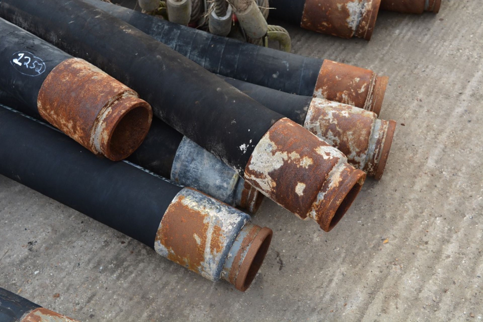 5'' CONCRETE PIPES (6 OF) INCL. 3M LENGTHS (5 OF), 2.4M LENGTH (1 OF), ID: PL-15644, RUISLIP PLANT - Image 2 of 3