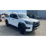 TOYOTA HILUX 2.8 D-4D INVINCIBLE X Pickup Double Cab Diesel Automatic (YEAR 2022)