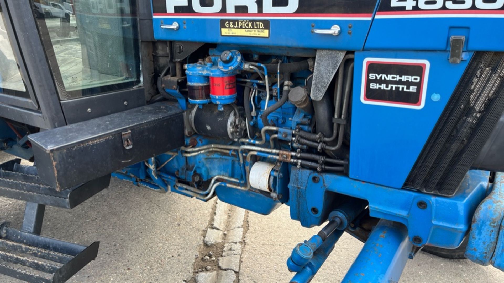 FORD 4630 SYNCHRO SHUTTLE Tractor 2wd Diesel (YEAR 2017) - Image 16 of 22