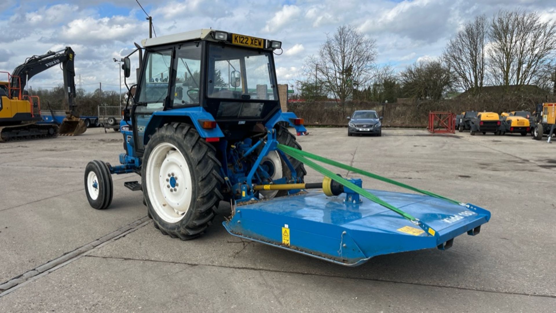 FORD 4630 SYNCHRO SHUTTLE Tractor 2wd Diesel (YEAR 2017) - Image 3 of 22