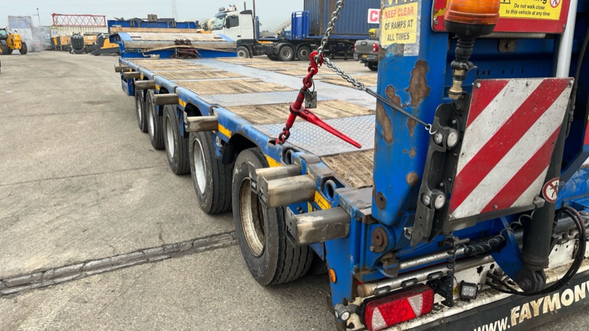 FAYMONVILLE MULTIMAX - EXTENDABLE SEMI LOW LOADER Trailer (Year 2019) - Image 10 of 34