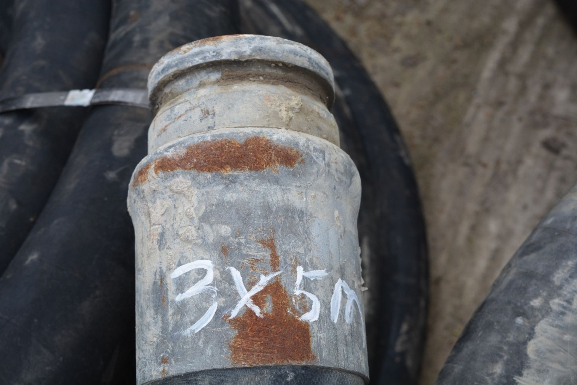 4'' CONCRETE PIPE (3 OF), 5M LENGTHS, ID: PL-15649, RUISLIP PLANT HIRE LTD. *UNRESERVED* - Image 5 of 6