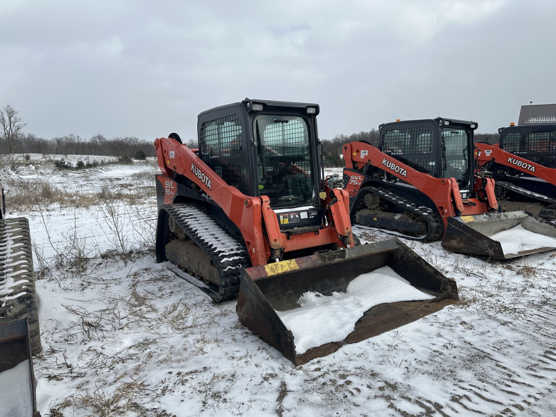 2019 KUBOTA SVL95-2 TRACK SKID STEER LOADER, S/N 50261 (1,882 HRS) C/W KUBOTA S6606 80' BUCKET - Image 2 of 8