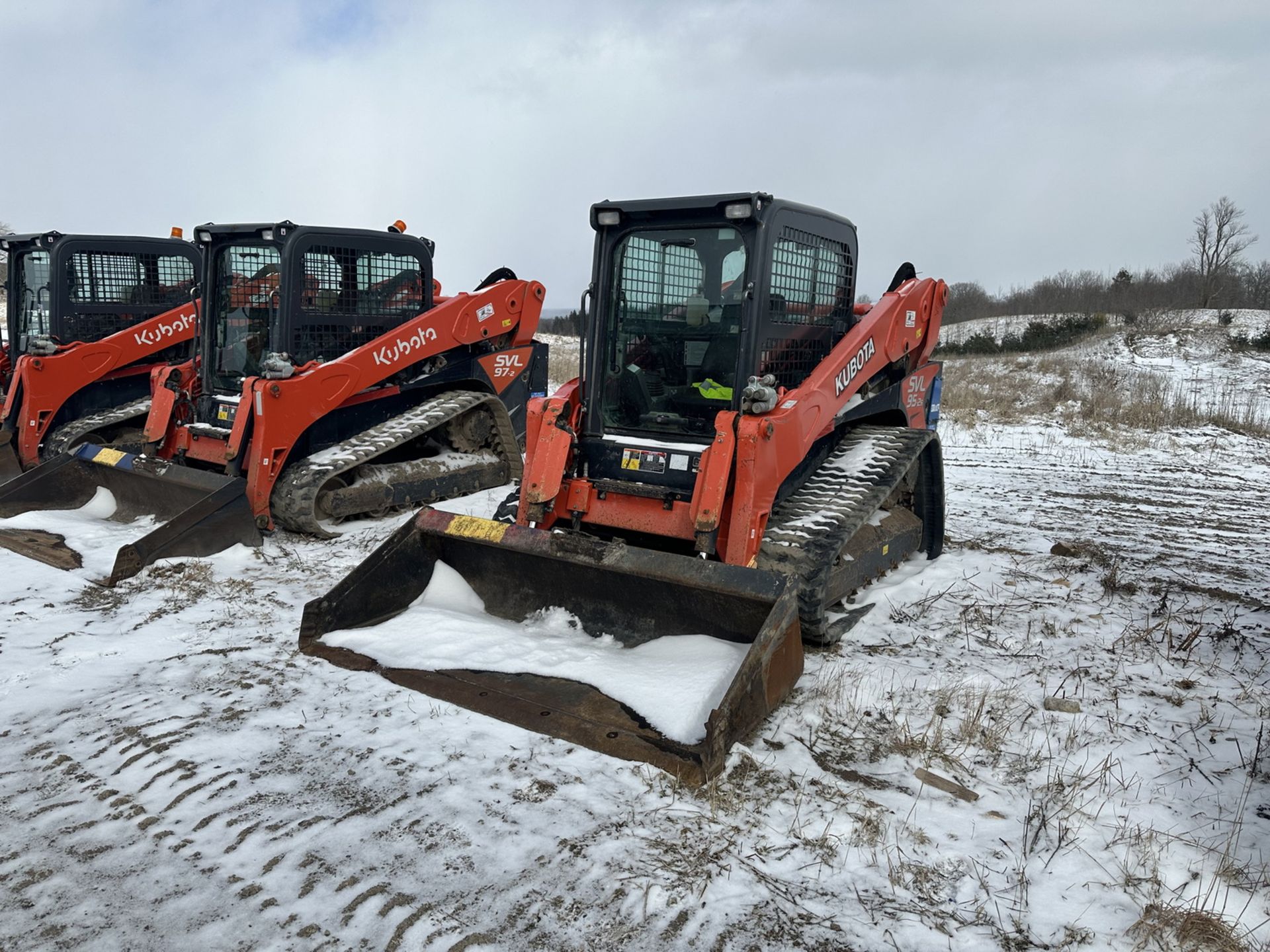 2019 KUBOTA SVL95-2 TRACK SKID STEER LOADER, S/N 50261 (1,882 HRS) C/W KUBOTA S6606 80' BUCKET