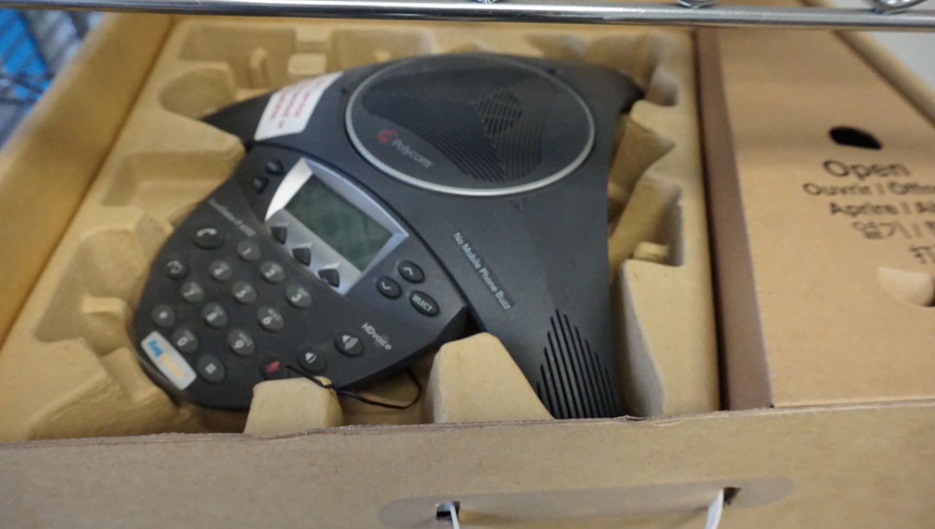 LOT - (5) POLYCOM VVX410 & CISCO SPA504G ASSTD TELEPHONES W/ POLYCOM ...