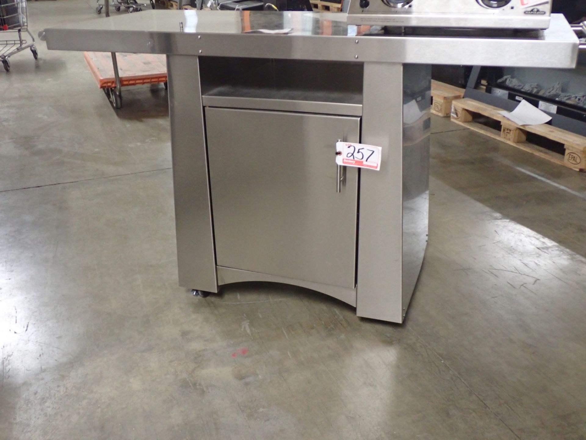 KALAMAZOO 25 X 60 X 36"H OUTDOOR GOURMET S/S PIZZA OVEN CART (MSRP $7,500)