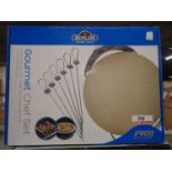 UNITS - NAPOLEON PRO SERIES GROURMET CHEF SETS (RETAIL $95.99 EA)