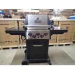 BROIL KING MONARCH 390 3-BURNER PROPANE BBQ W/ SIDE & ROTISSERIE BURNERS & ROTISSERIE ADD-ON (