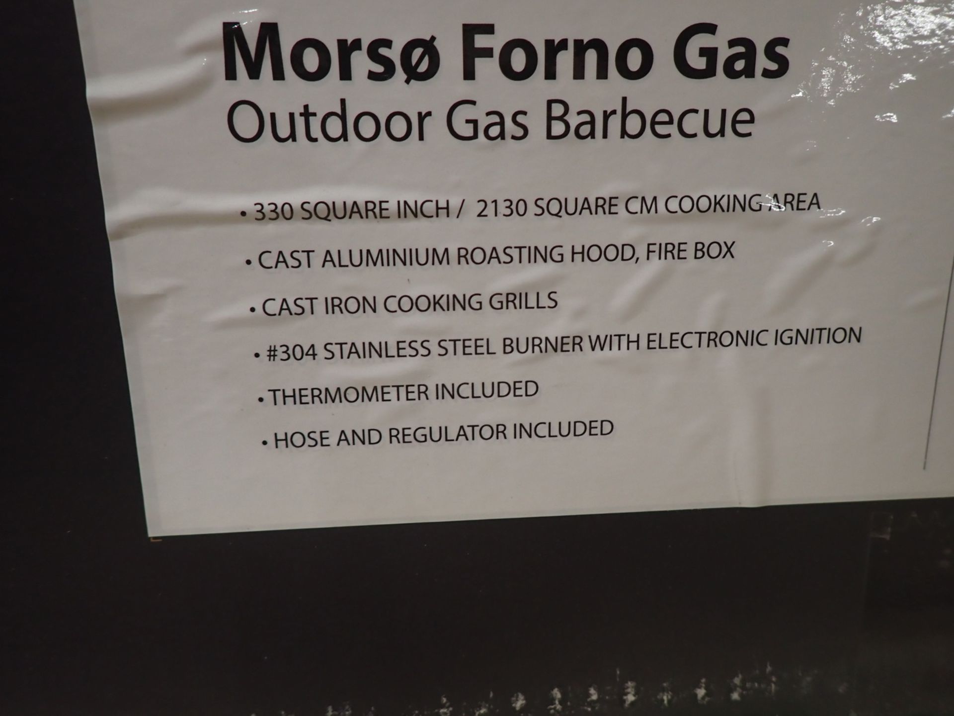 MORSO FORNO MEDIO SQ-330 ROUND SCANDINAVIAN CAST IRON PROPOANE TRAVEL BBQ C/W CART (MSRP $1,250) ( - Image 2 of 2