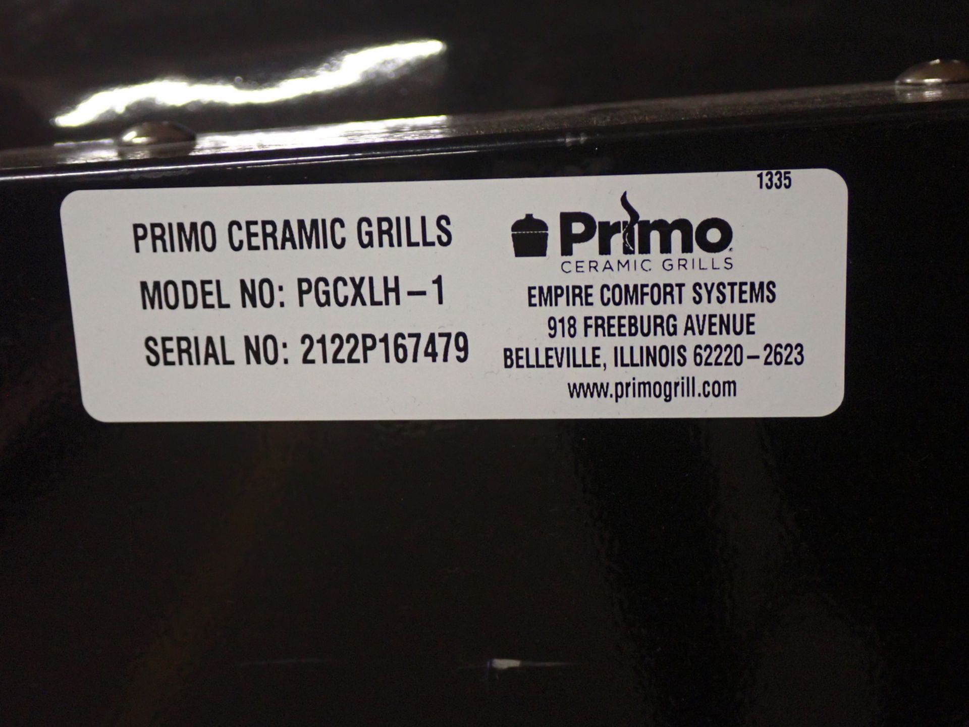 PRIMO PGCXLH OVAL X-LARGE CERAMIC EGG CHARCOAL GRILL & SMOKER C/W HEAVY DUTY PORTABLE STAND (MSRP $ - Image 4 of 4