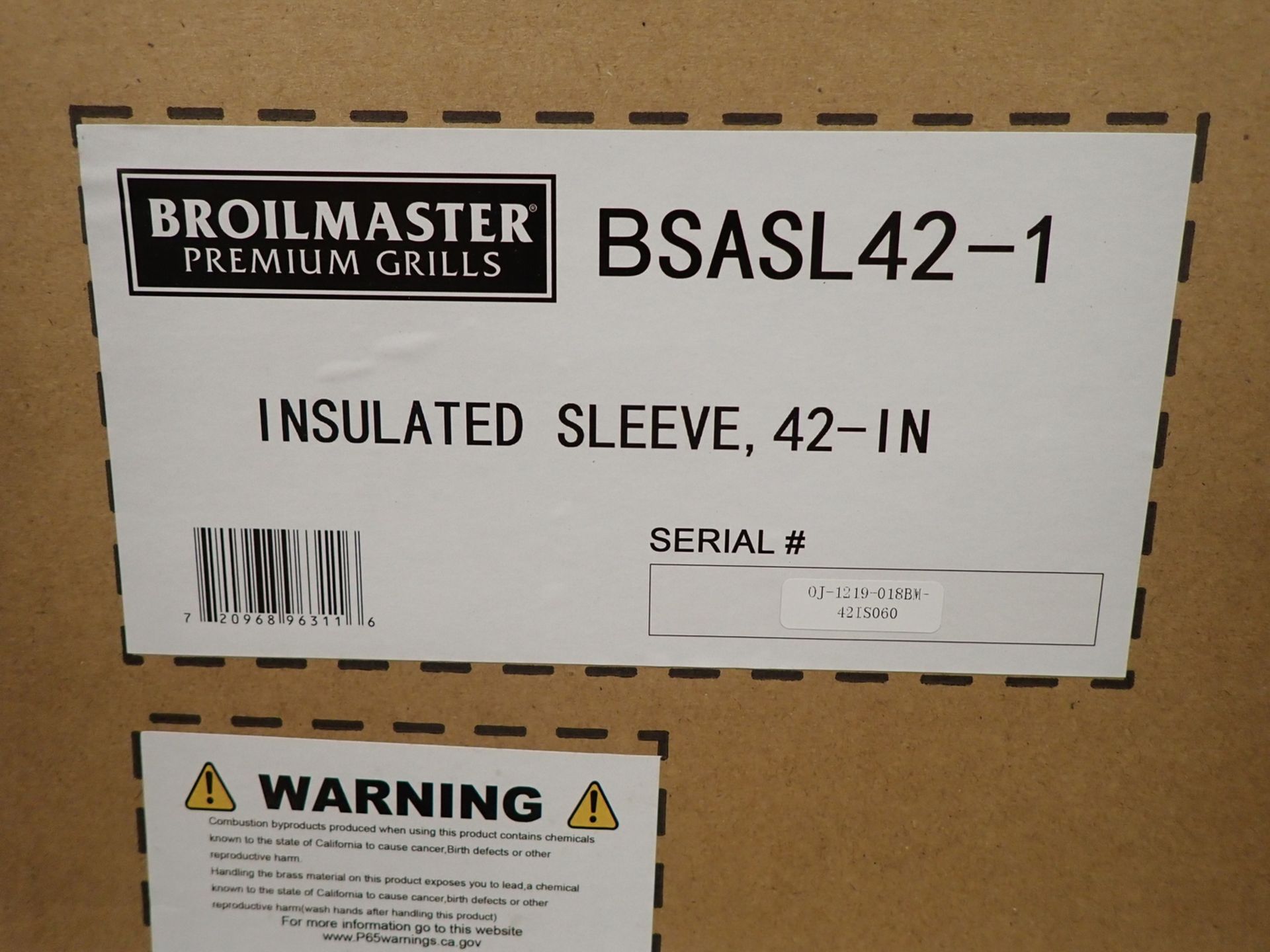 UNITS - BROILMASTER 42" S/S INSULATED SLEEVE (RETAIL $799.99 EA) - Image 3 of 3