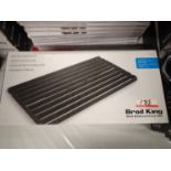 UNITS - BROIL KING CAST IRON COOKING GRID FOR IMPERIAL SERIES (RETAIL $44.99 EA)