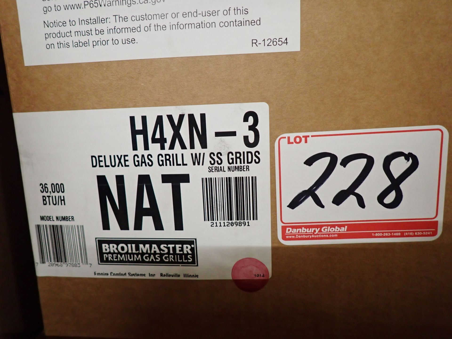 BROILMASTER H4XN-3 DELUXE NATURAL GAS GRILL W/ S/S GRID (NO BOX) (MSRP $1,100) - Image 2 of 2